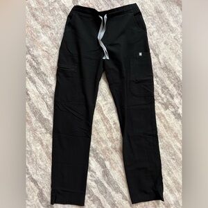 FIGS yoga scrub pants